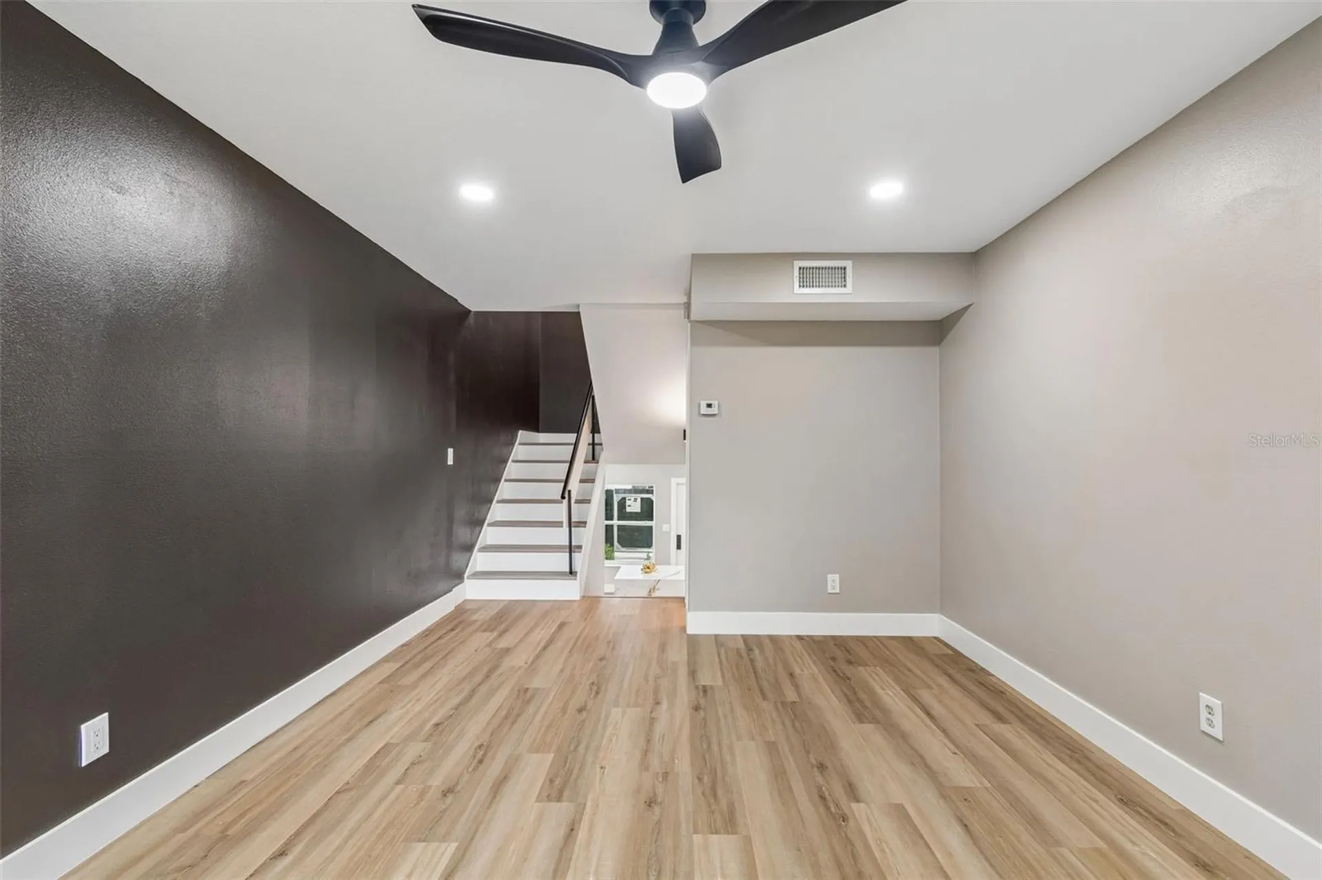 4223 La Palma Court Tampa FL 33611