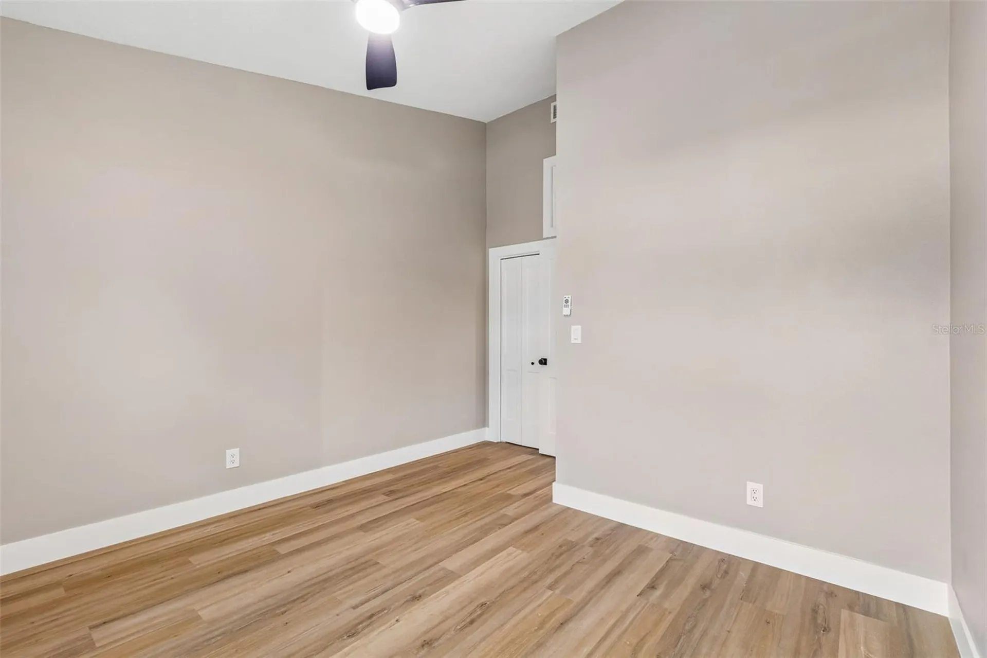 4223 La Palma Court Tampa FL 33611