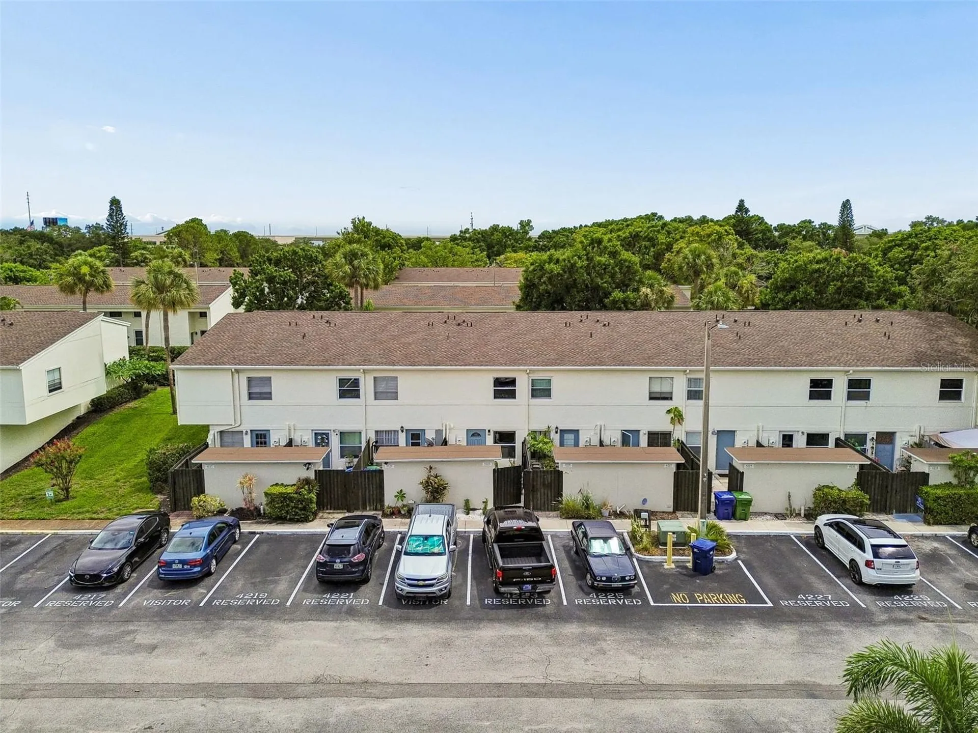 4223 La Palma Court Tampa FL 33611