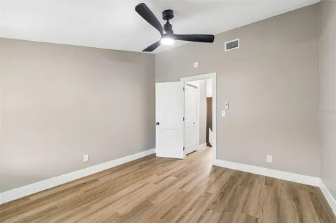 4223 La Palma Court Tampa FL 33611