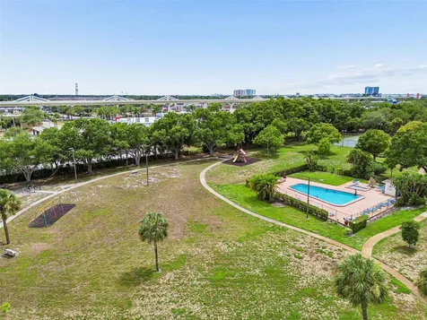 4223 La Palma Court Tampa FL 33611