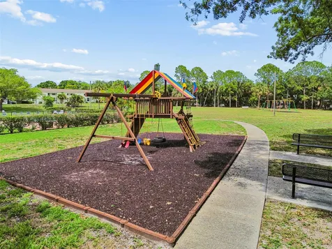 4223 La Palma Court Tampa FL 33611