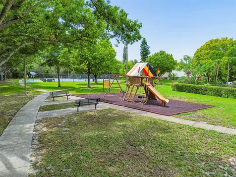 4223 La Palma Court Tampa FL 33611