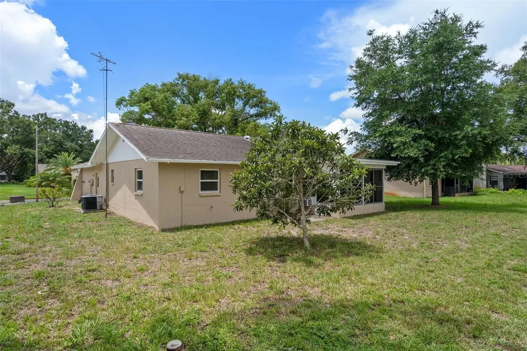 8643 Woodbridge Drive New Port Richey FL 34655