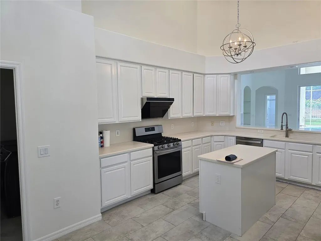 8427 Sailing Loop Lakewood Ranch FL 34202