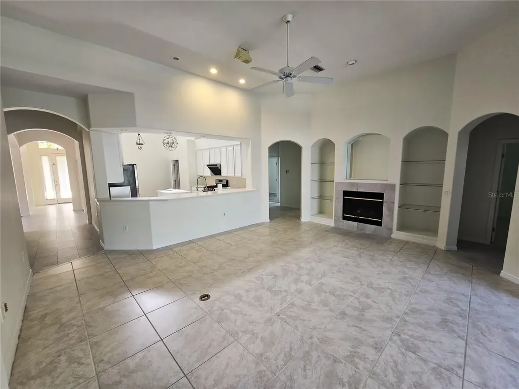 8427 Sailing Loop Lakewood Ranch FL 34202