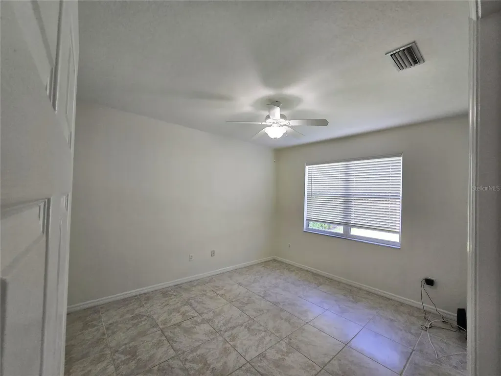 8427 Sailing Loop Lakewood Ranch FL 34202