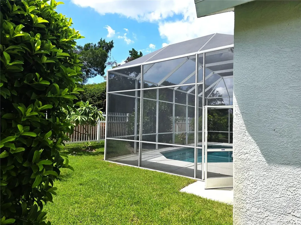 8427 Sailing Loop Lakewood Ranch FL 34202