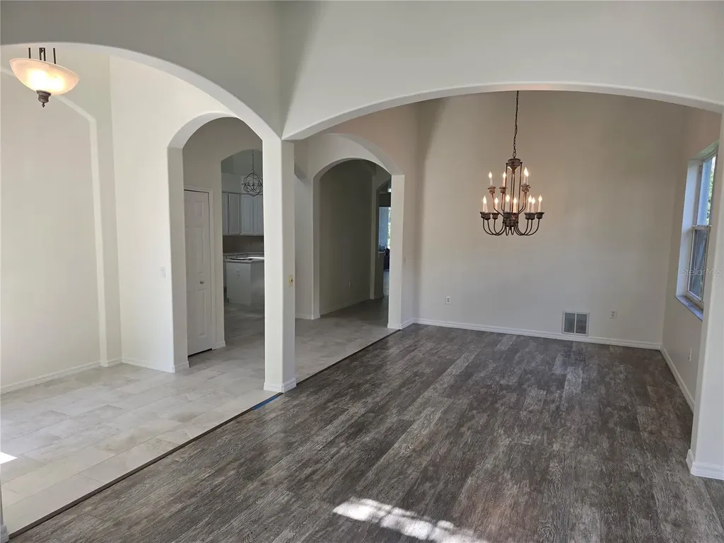 8427 Sailing Loop Lakewood Ranch FL 34202