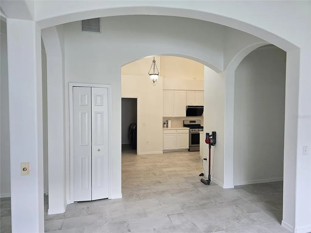 8427 Sailing Loop Lakewood Ranch FL 34202