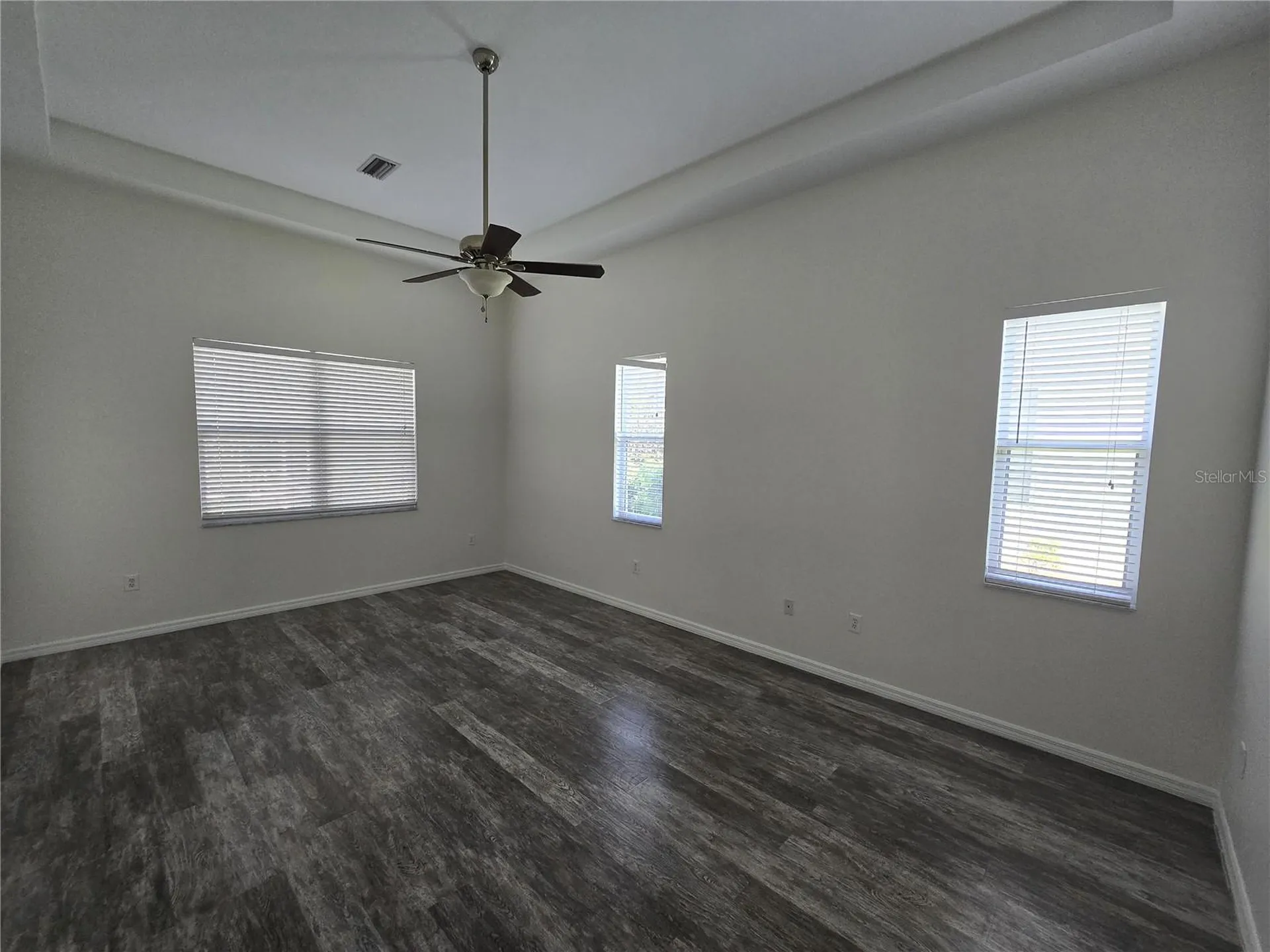 8427 Sailing Loop Lakewood Ranch FL 34202