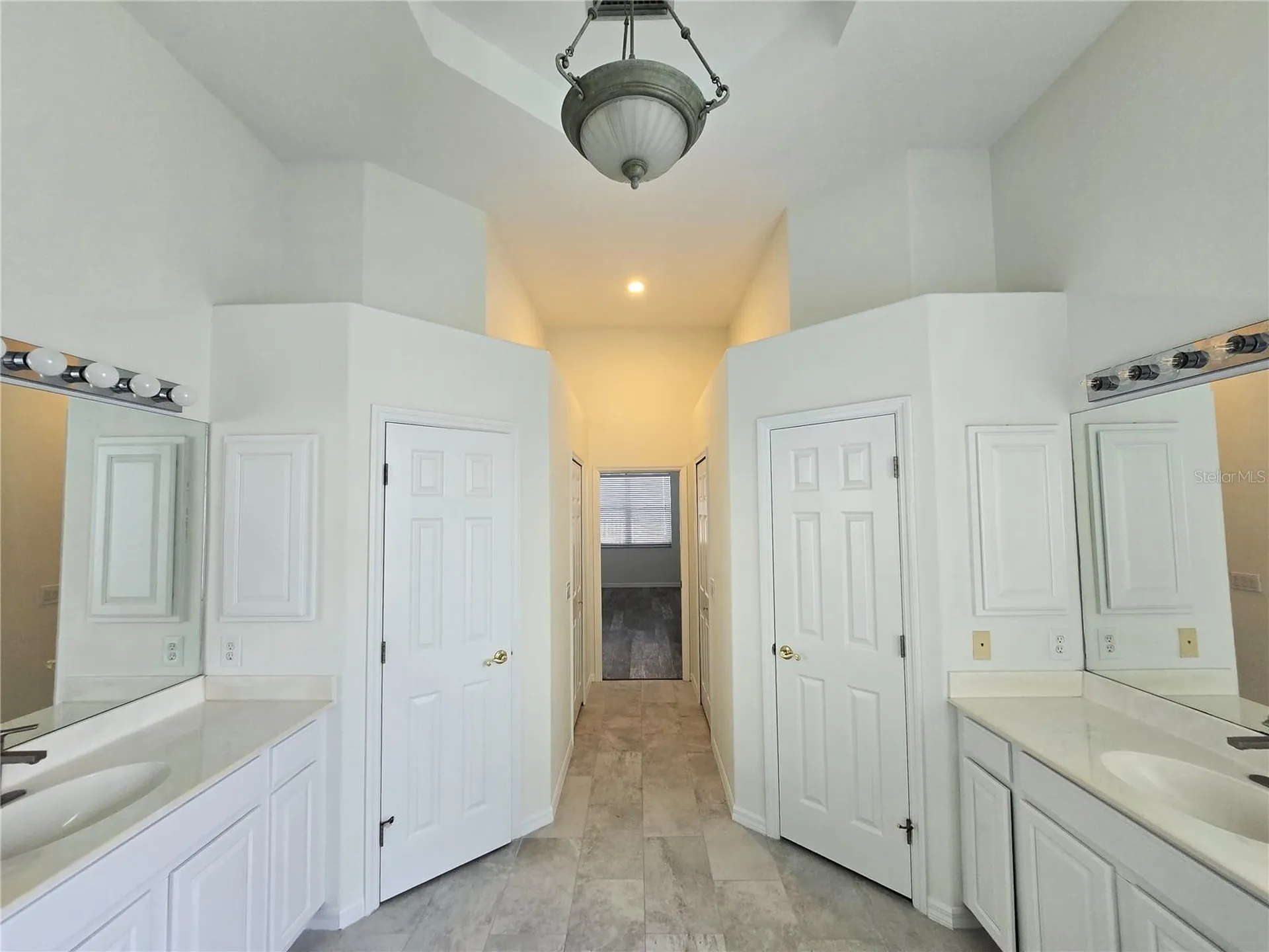 8427 Sailing Loop Lakewood Ranch FL 34202