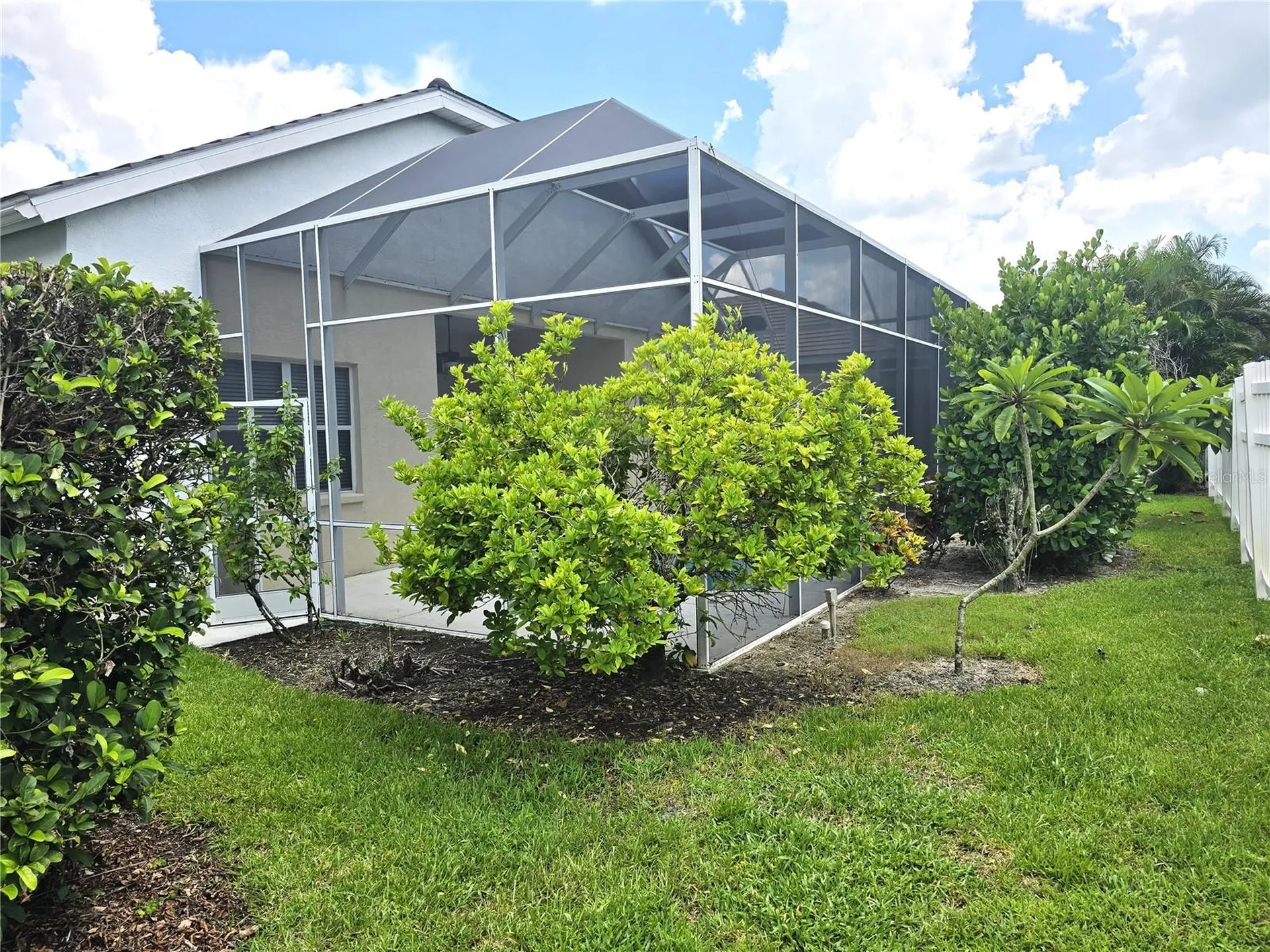 8427 Sailing Loop Lakewood Ranch FL 34202