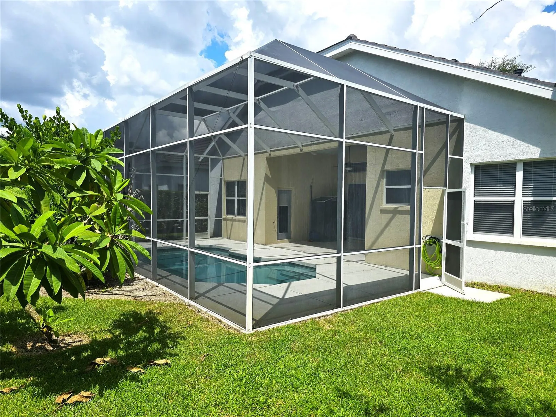 8427 Sailing Loop Lakewood Ranch FL 34202
