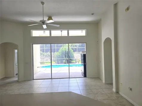 8427 Sailing Loop Lakewood Ranch FL 34202