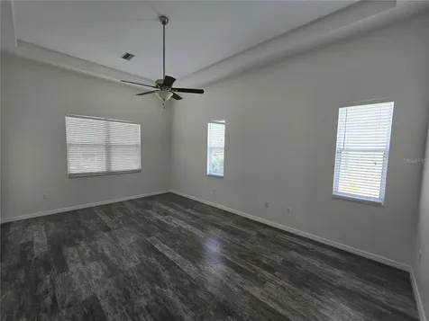 8427 Sailing Loop Lakewood Ranch FL 34202