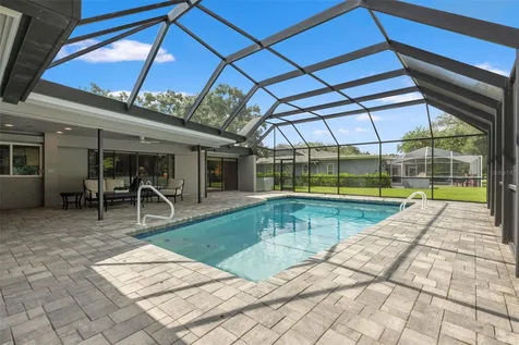 13916 Middle Park Drive Tampa FL 33624