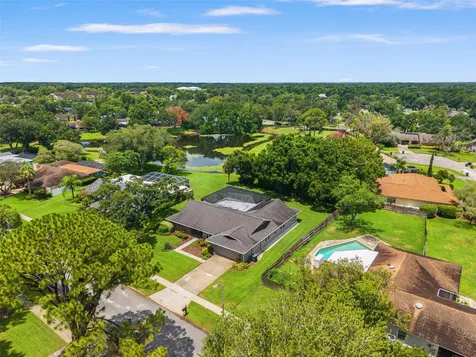 13916 Middle Park Drive Tampa FL 33624