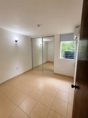 833 Lince Cond. Dos Pinos Plaza Apt 401b San Juan PR 00911