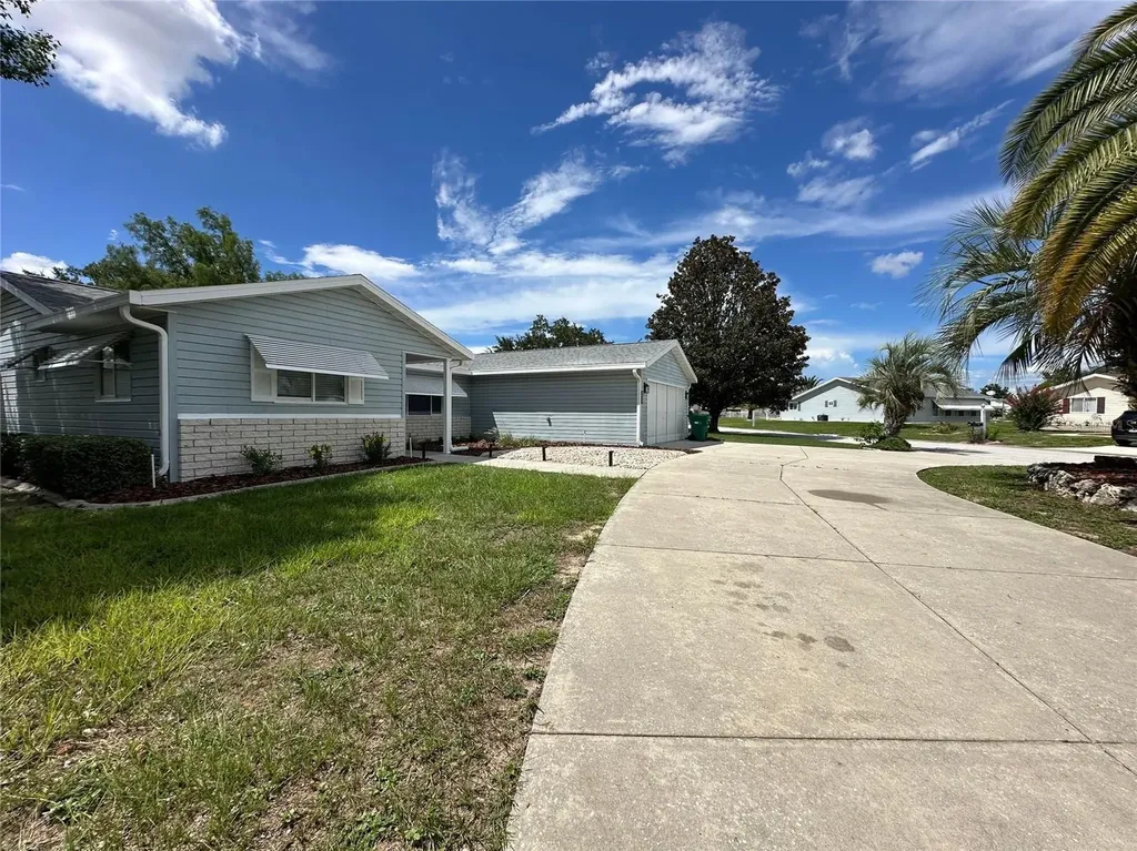 17966 SE 97th Court Summerfield FL 34491