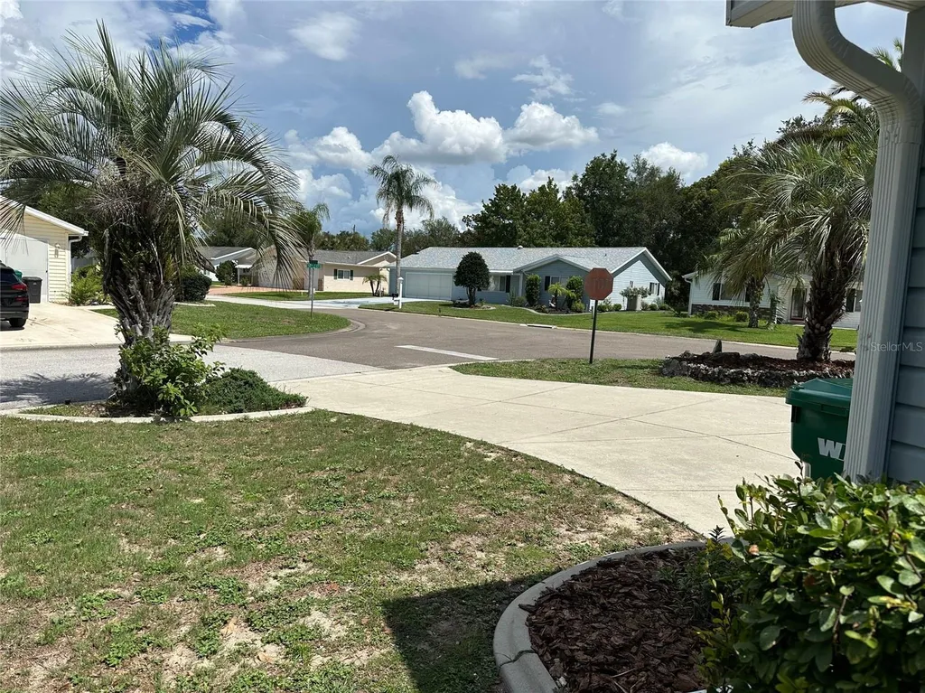 17966 SE 97th Court Summerfield FL 34491