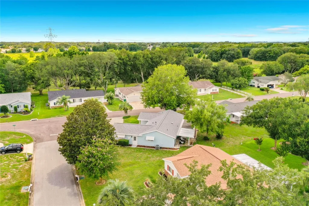 17966 SE 97th Court Summerfield FL 34491