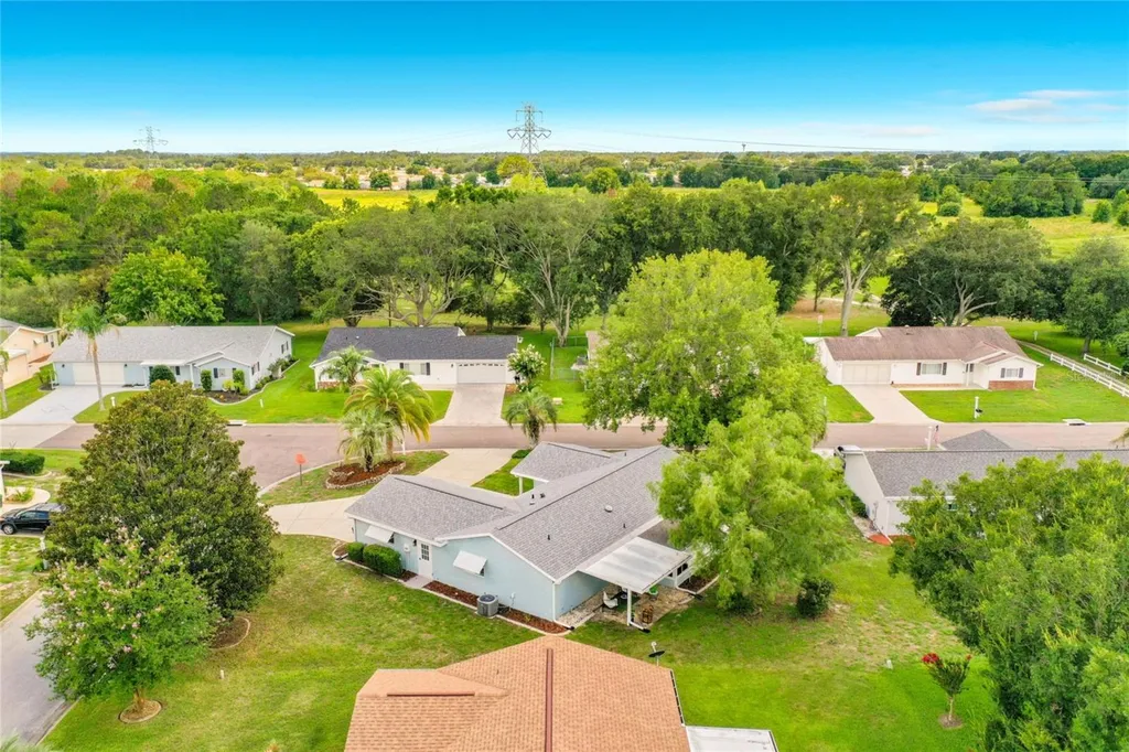 17966 SE 97th Court Summerfield FL 34491