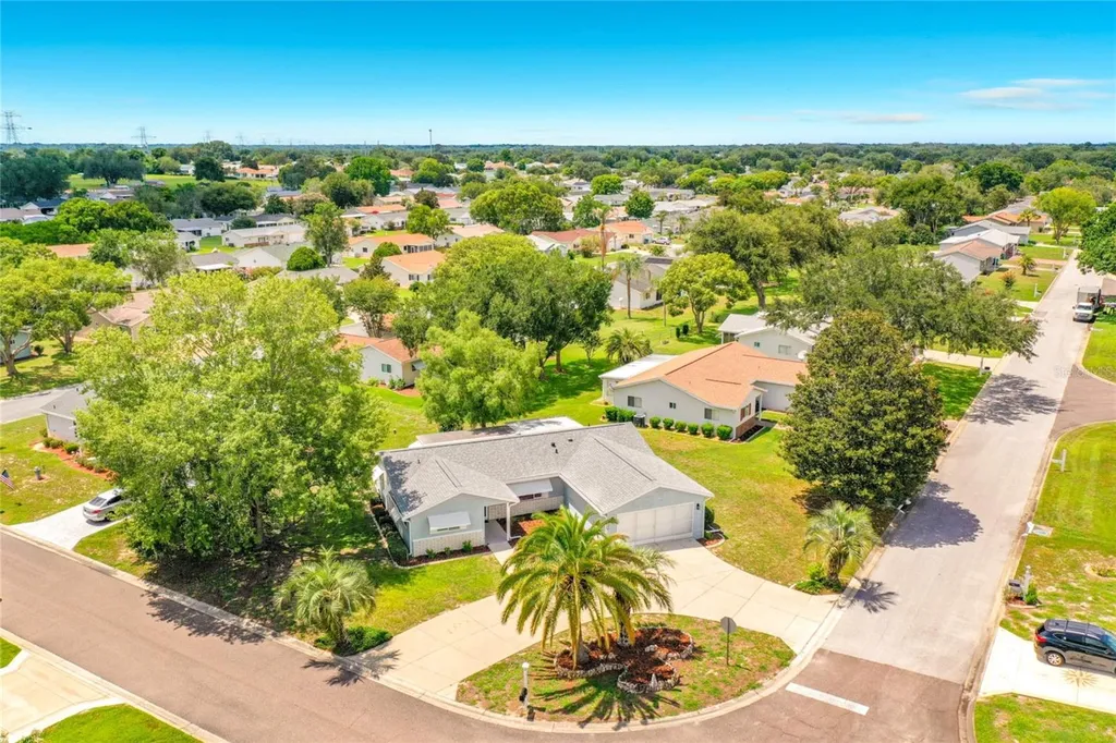 17966 SE 97th Court Summerfield FL 34491