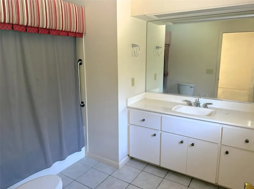 2143 SE 3rd Street Ocala FL 34471
