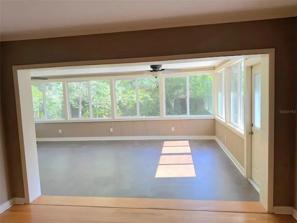 2143 SE 3rd Street Ocala FL 34471