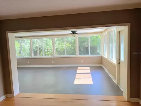 2143 SE 3rd Street Ocala FL 34471