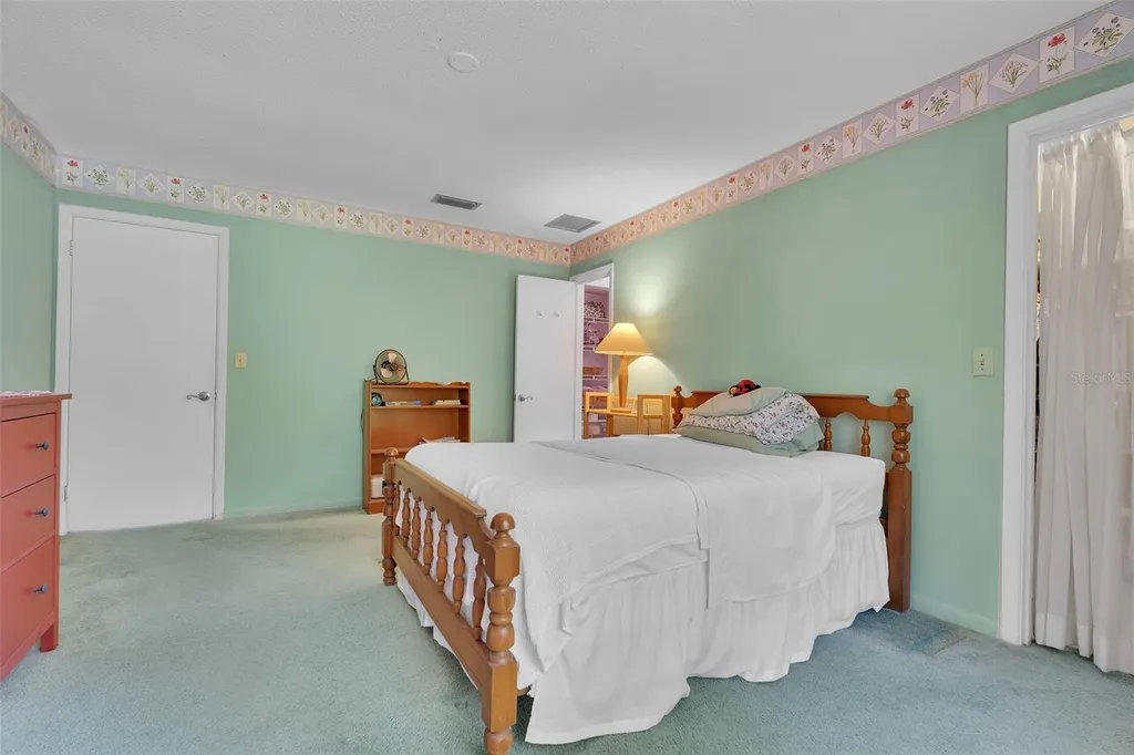 1808 49th Street W Bradenton FL 34209