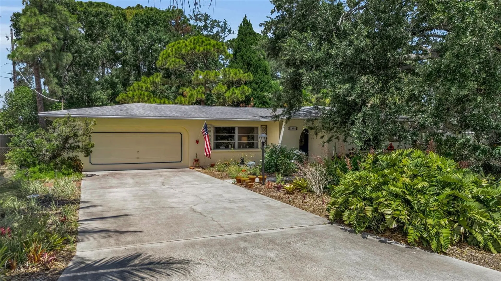 1808 49th Street W Bradenton FL 34209