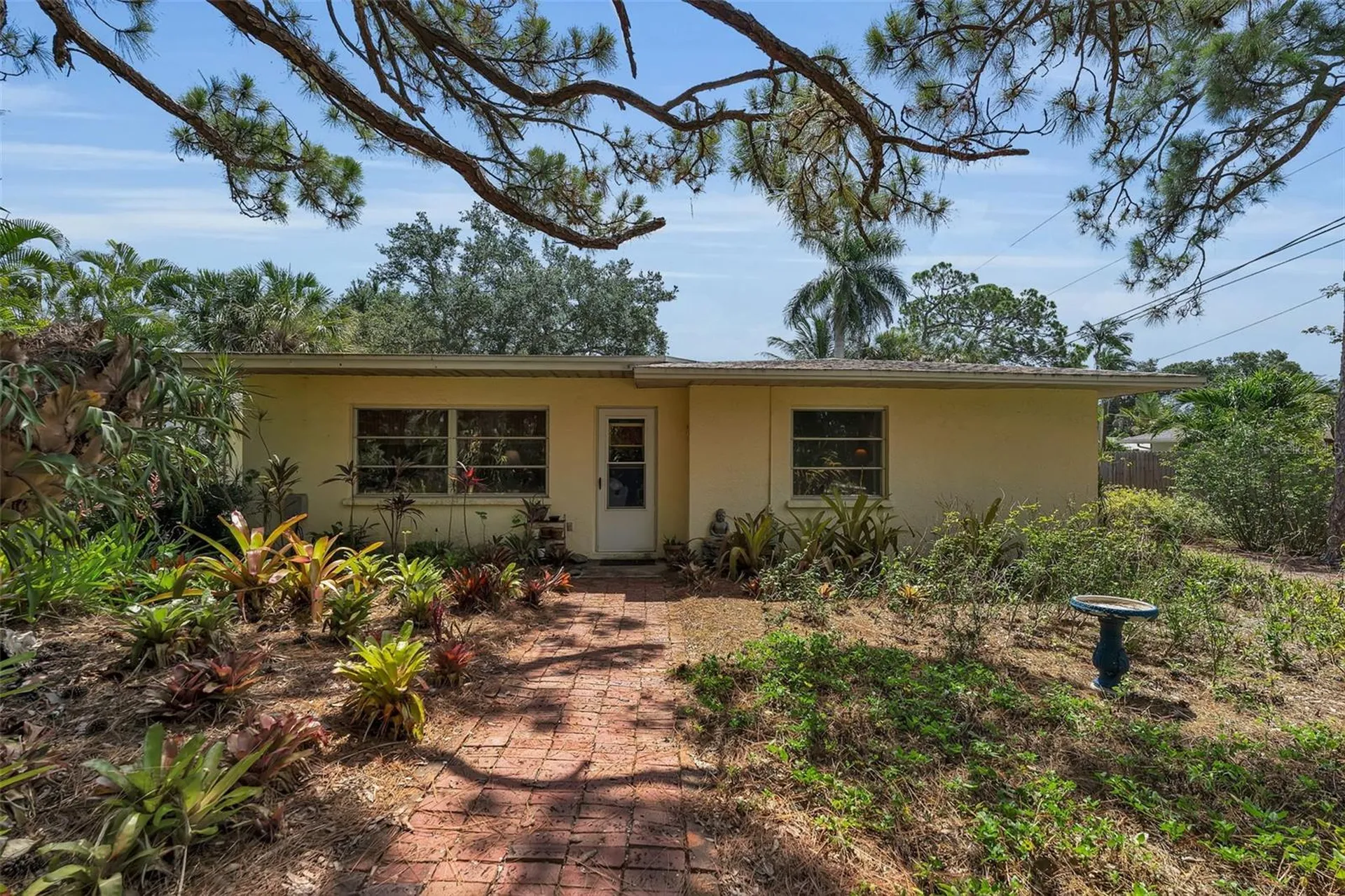 1808 49th Street W Bradenton FL 34209
