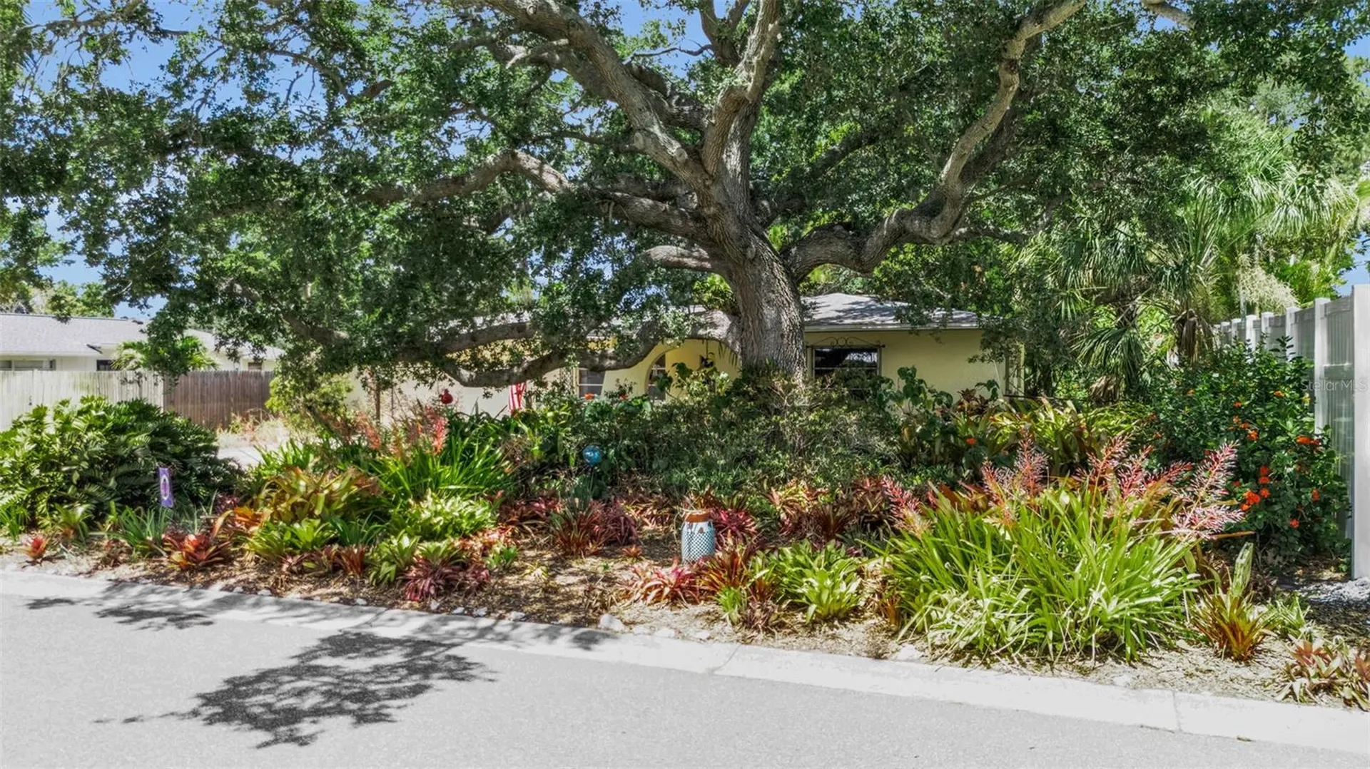 1808 49th Street W Bradenton FL 34209