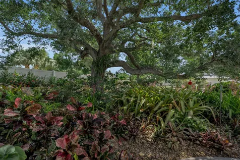 1808 49th Street W Bradenton FL 34209