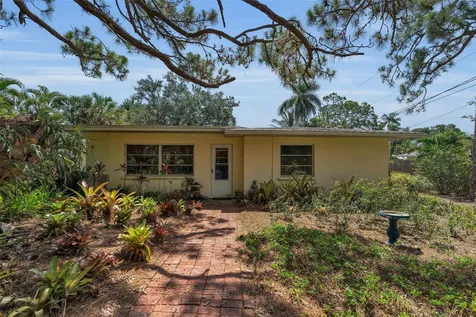 1808 49th Street W Bradenton FL 34209