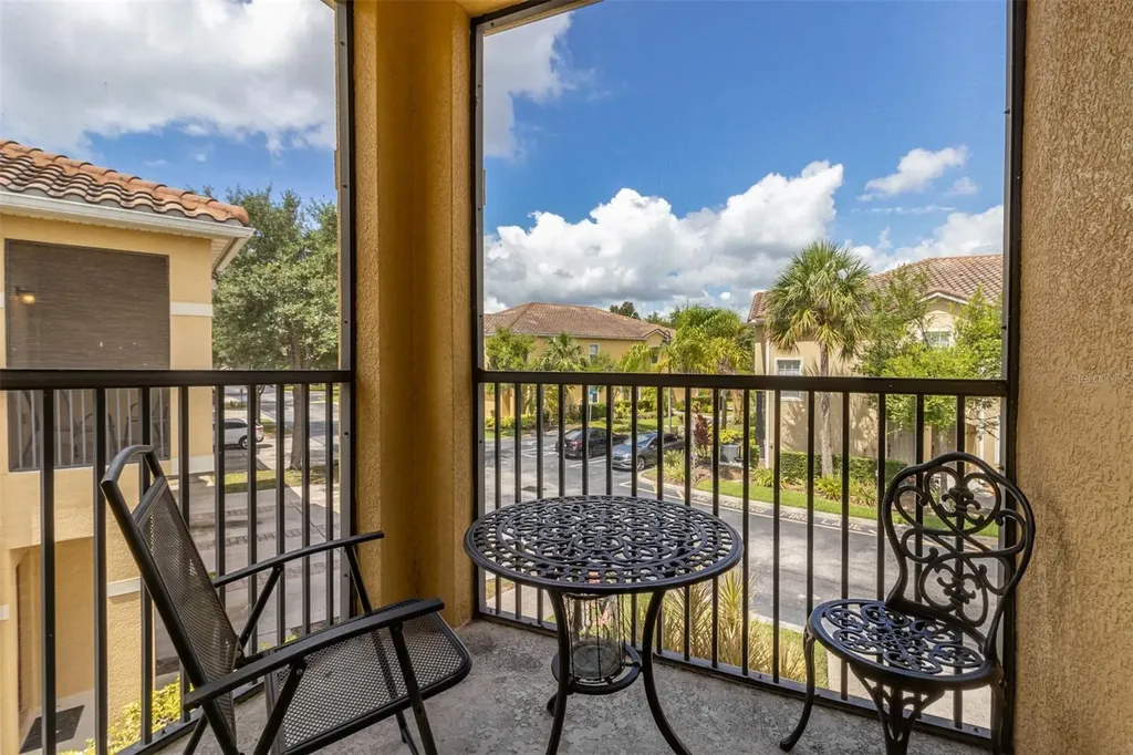 2837 Oakwater Drive Kissimmee FL 34747