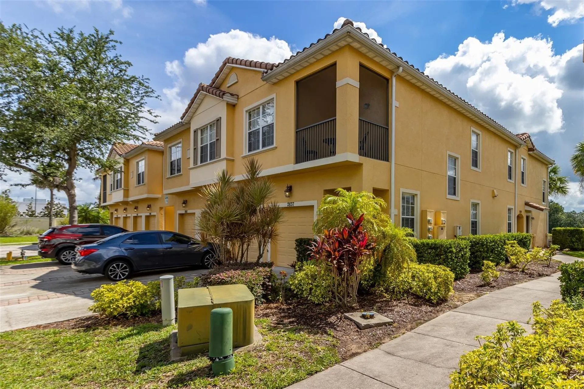 2837 Oakwater Drive Kissimmee FL 34747