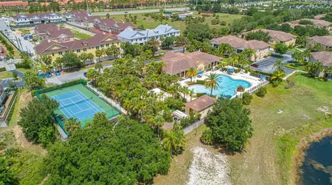 2837 Oakwater Drive Kissimmee FL 34747