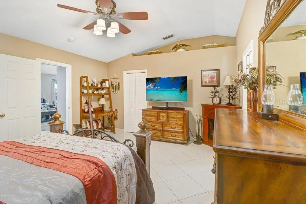 4619 Tucson Court Valrico FL 33594