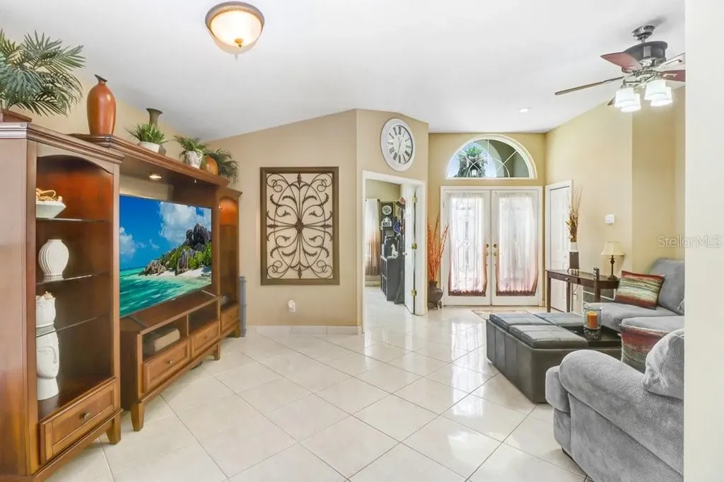 4619 Tucson Court Valrico FL 33594