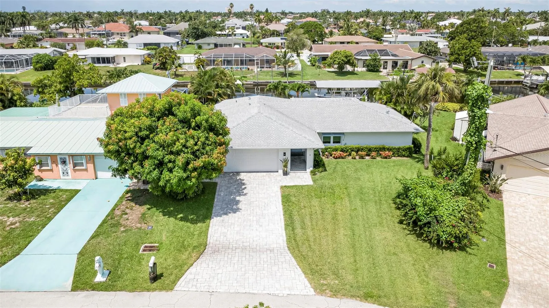 5204 Tower Drive Cape Coral FL 33904