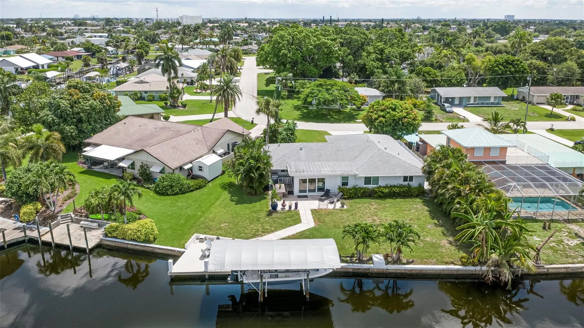 5204 Tower Drive Cape Coral FL 33904