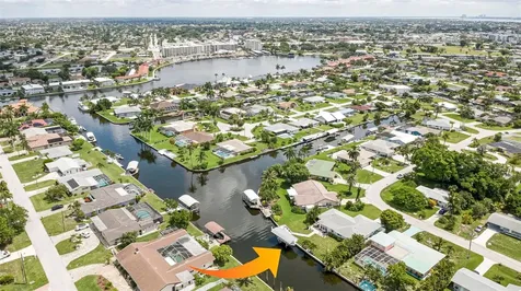 5204 Tower Drive Cape Coral FL 33904