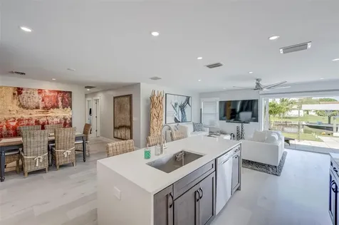 5204 Tower Drive Cape Coral FL 33904