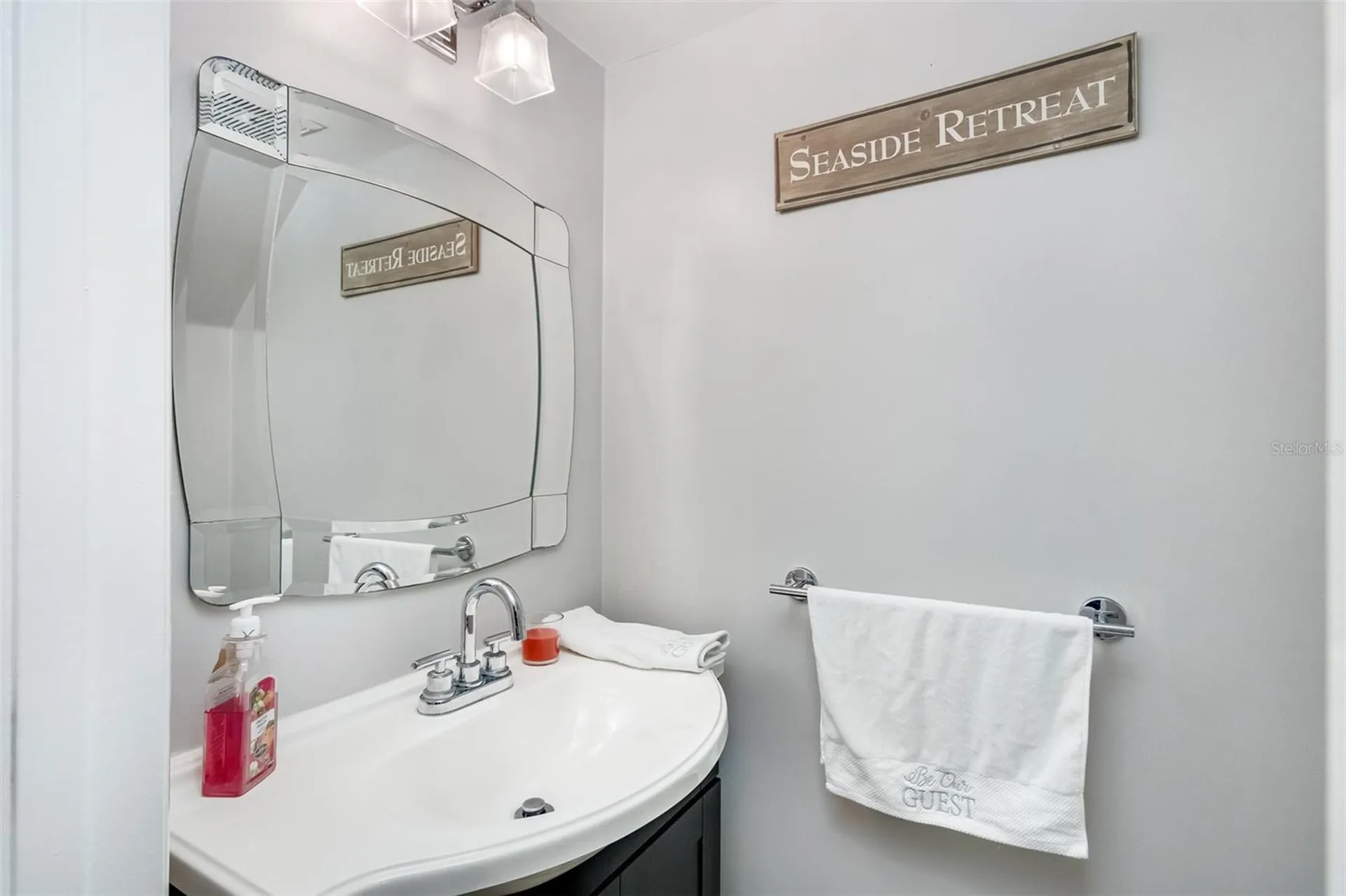 4779 Coquina Key Drive SE St Petersburg FL 33705