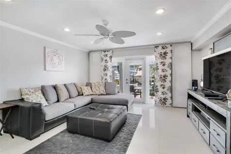 4779 Coquina Key Drive SE St Petersburg FL 33705
