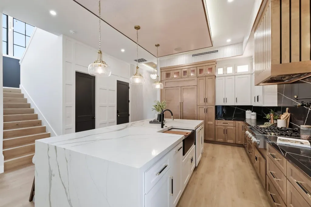 1222 Poinsettia Avenue Orlando FL 32804
