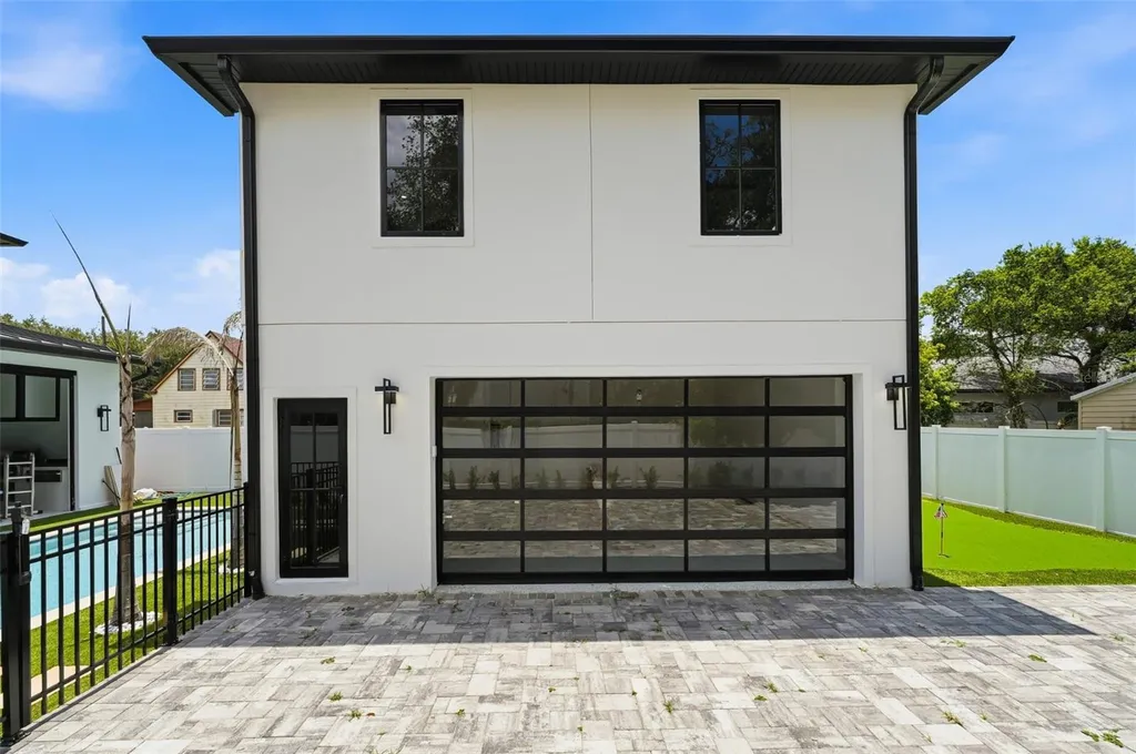 1222 Poinsettia Avenue Orlando FL 32804